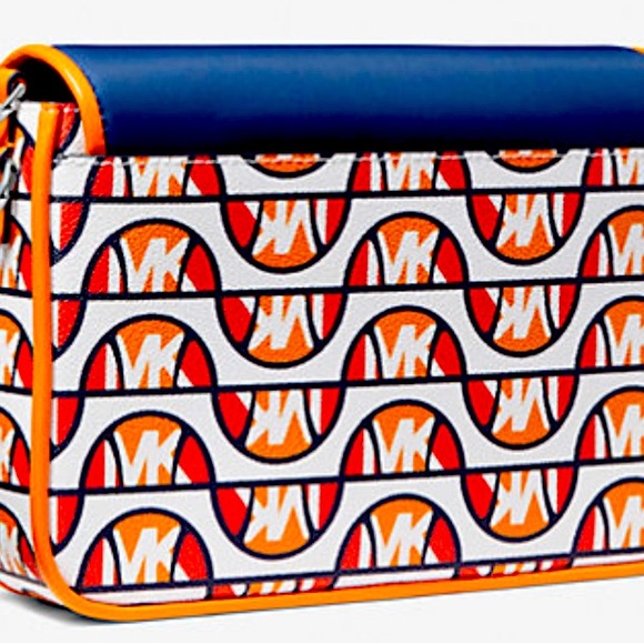 Michael Kors x Ellesse Bradshaw Printed Canvas and Scuba Messenger Bag - Picture 4 of 6